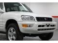 Natural White - RAV4 4WD Photo No. 8