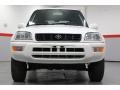 Natural White - RAV4 4WD Photo No. 11