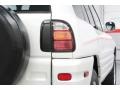 Natural White - RAV4 4WD Photo No. 29