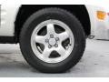 Natural White - RAV4 4WD Photo No. 42