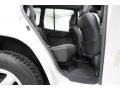 Natural White - RAV4 4WD Photo No. 66