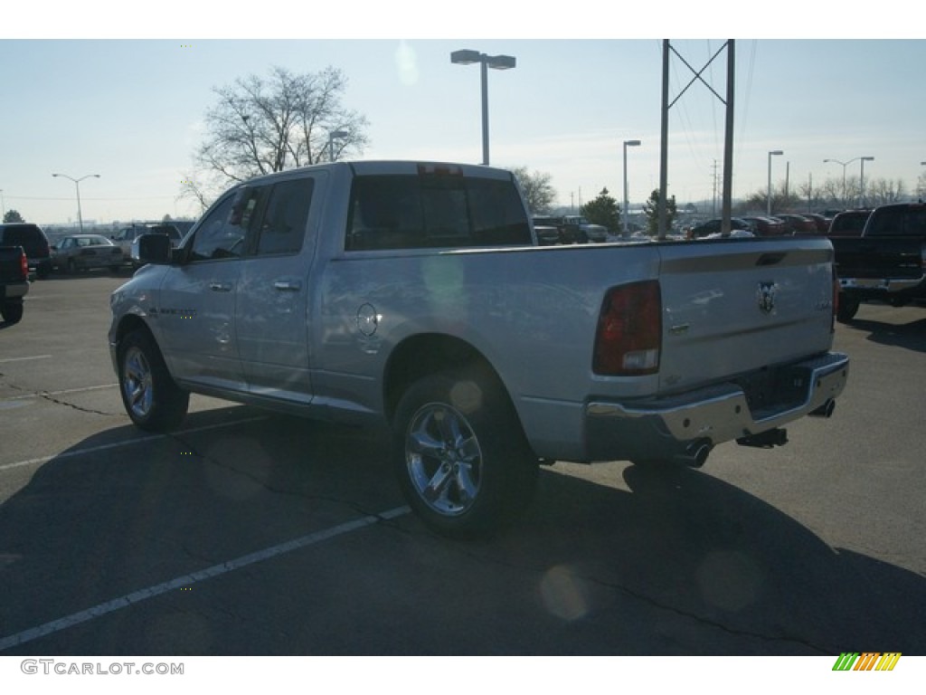 2011 Ram 1500 Big Horn Quad Cab 4x4 - Bright Silver Metallic / Dark Slate Gray/Medium Graystone photo #3