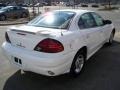 2005 Summit White Pontiac Grand Am SE Sedan  photo #4