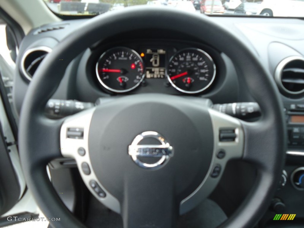 2011 Rogue S AWD Krom Edition - Pearl White / Black photo #34