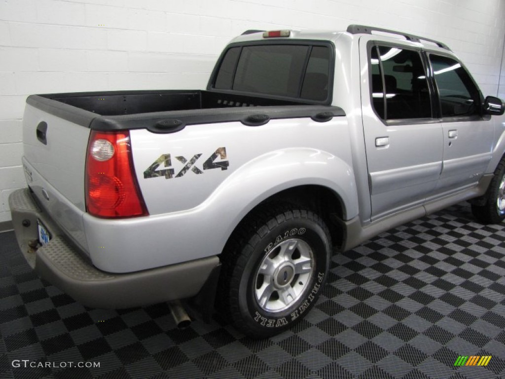2001 Explorer Sport Trac 4x4 - Silver Frost Metallic / Dark Graphite photo #4