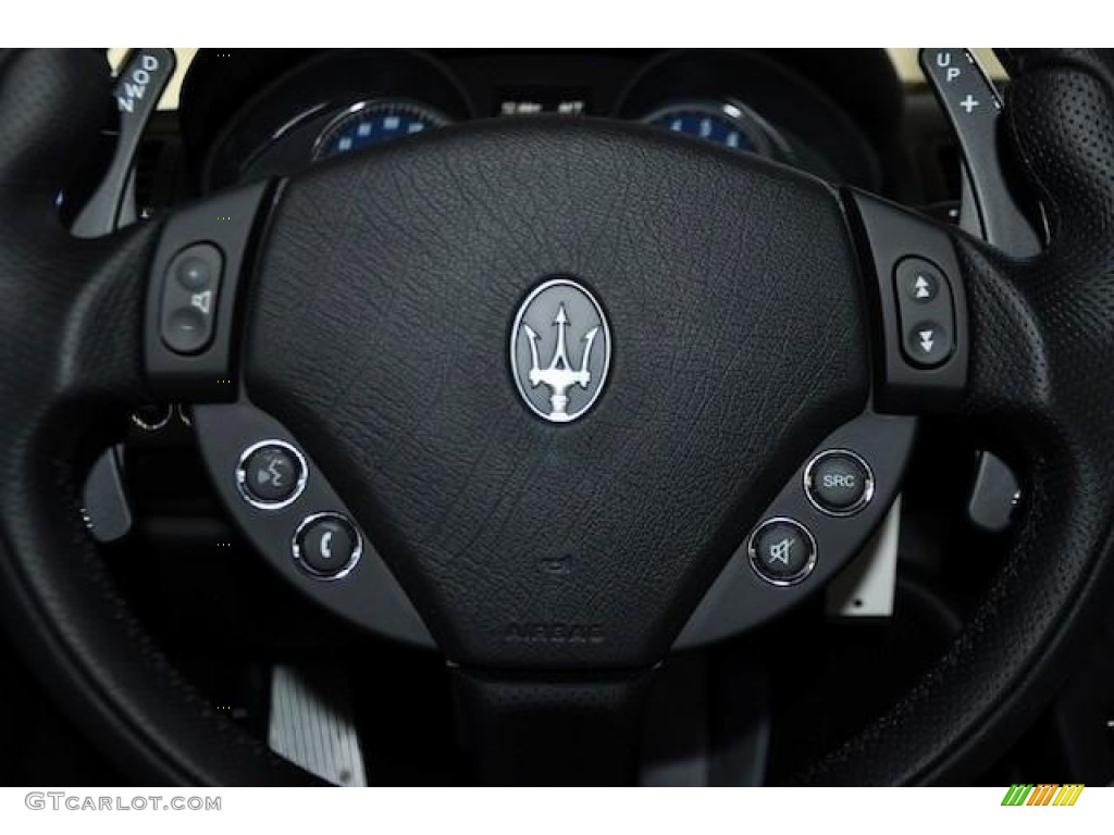 2009 Maserati GranTurismo S Nero Steering Wheel Photo #61164545