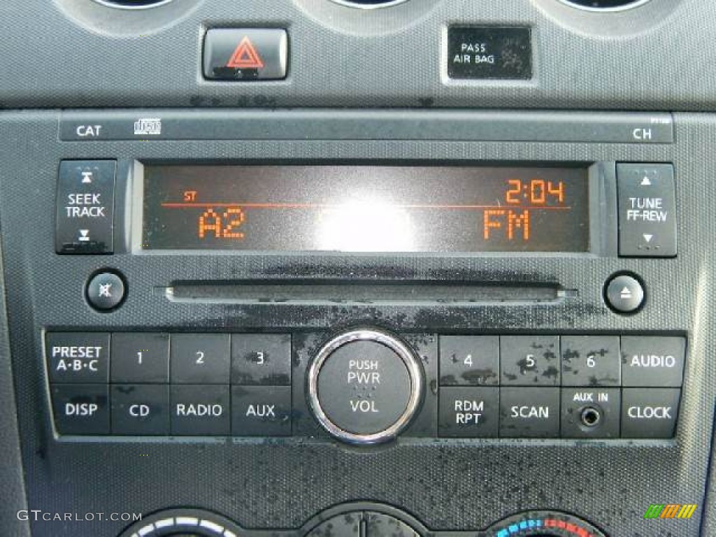 2009 Altima 2.5 S - Precision Gray Metallic / Charcoal photo #24