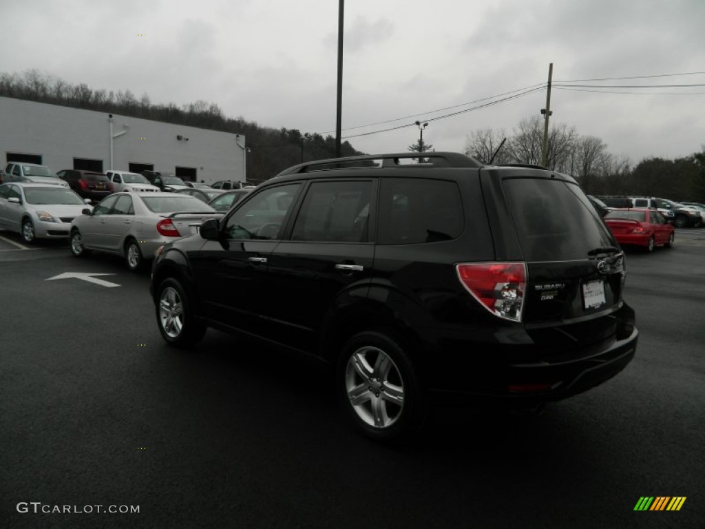 2009 Forester 2.5 X Limited - Obsidian Black Pearl / Black photo #3