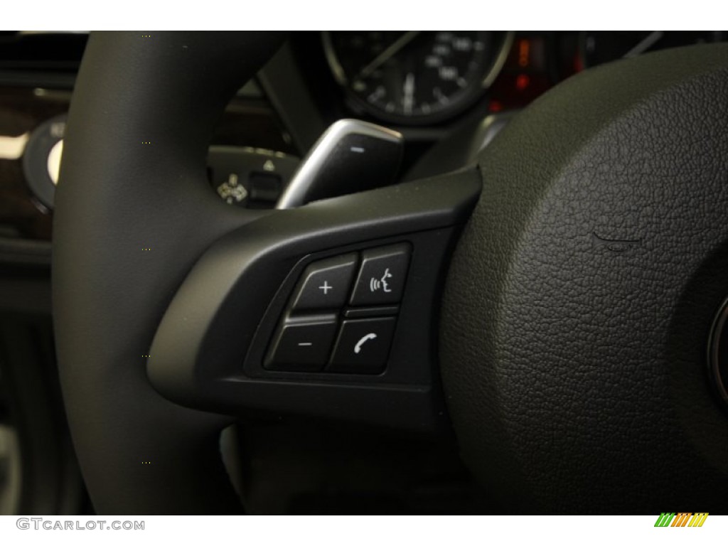 2012 BMW Z4 sDrive35i Controls Photo #61166489