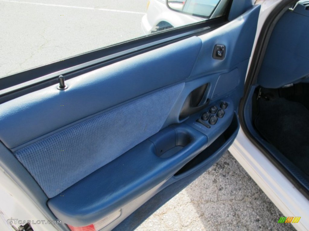 1995 Taurus GL Sedan - Performance White / Blue photo #11