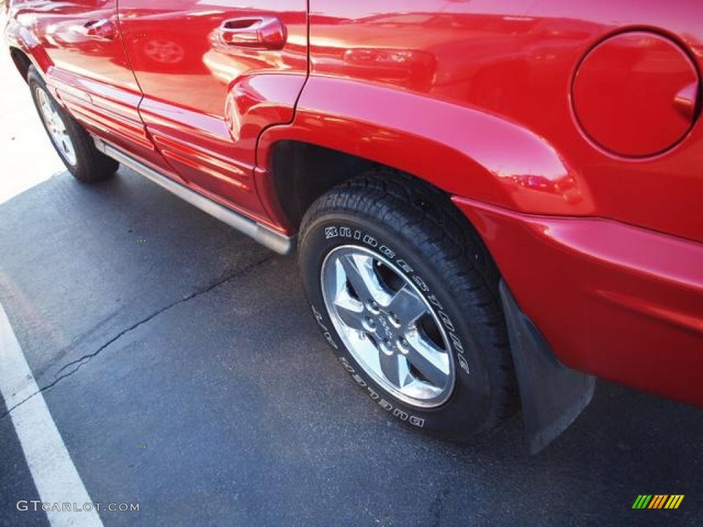 2003 Grand Cherokee Overland 4x4 - Inferno Red Tinted Pearlcoat / Dark Slate Gray/Light Slate Gray photo #4