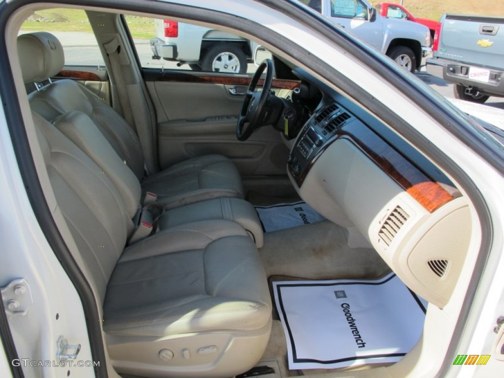 2007 DTS Sedan - White Lightning / Cashmere photo #15