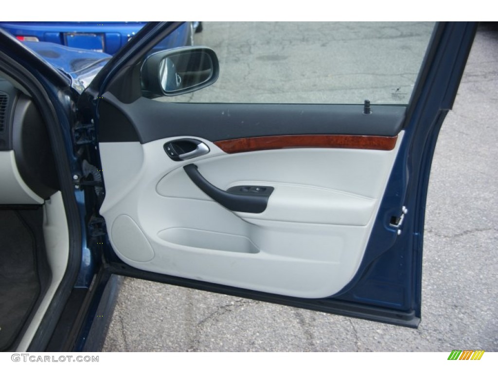 2006 Saab 9-3 2.0T SportCombi Wagon Slate Gray Door Panel Photo #61169659