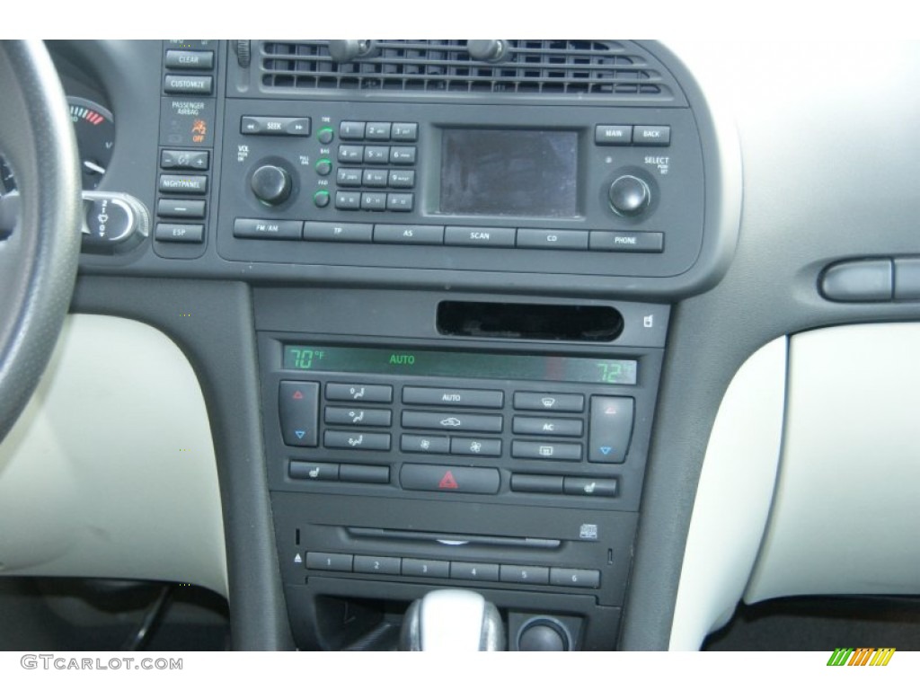 2006 Saab 9-3 2.0T SportCombi Wagon Controls Photo #61169708