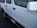 Avalanche White - Frontier SE V6 Crew Cab Photo No. 5
