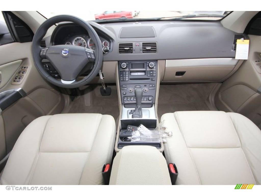 2013 Volvo XC90 3.2 Beige Dashboard Photo #61171390
