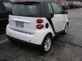 Crystal White - fortwo pure coupe Photo No. 9