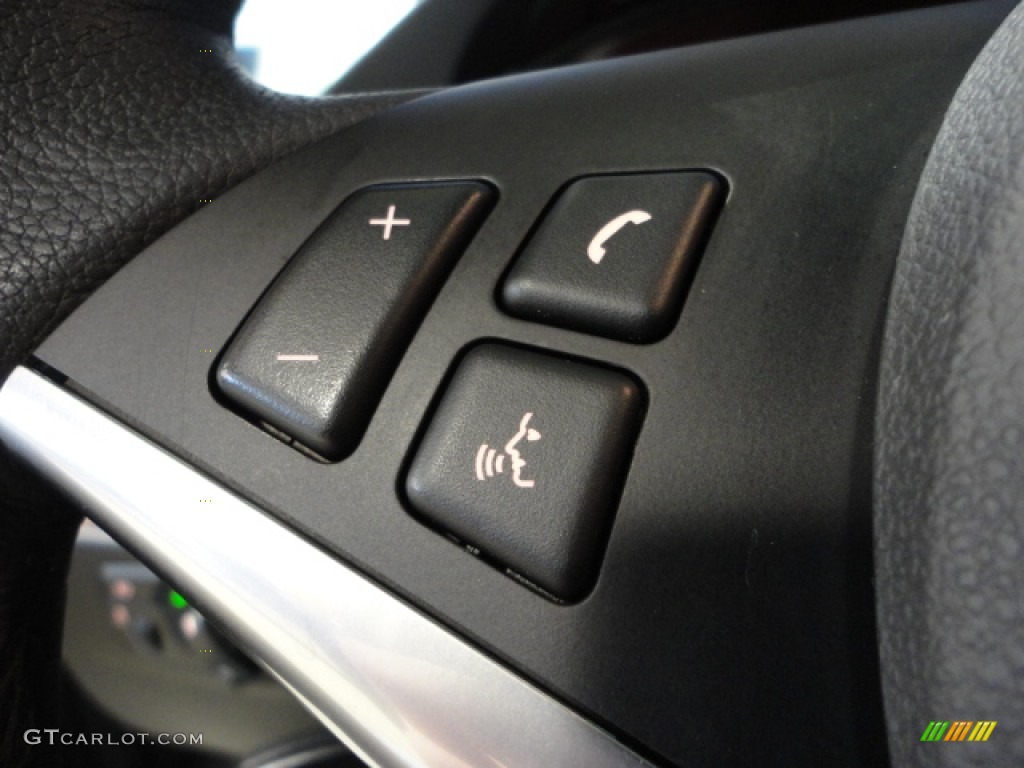 2009 BMW 5 Series 535xi Sports Wagon Controls Photo #61173289
