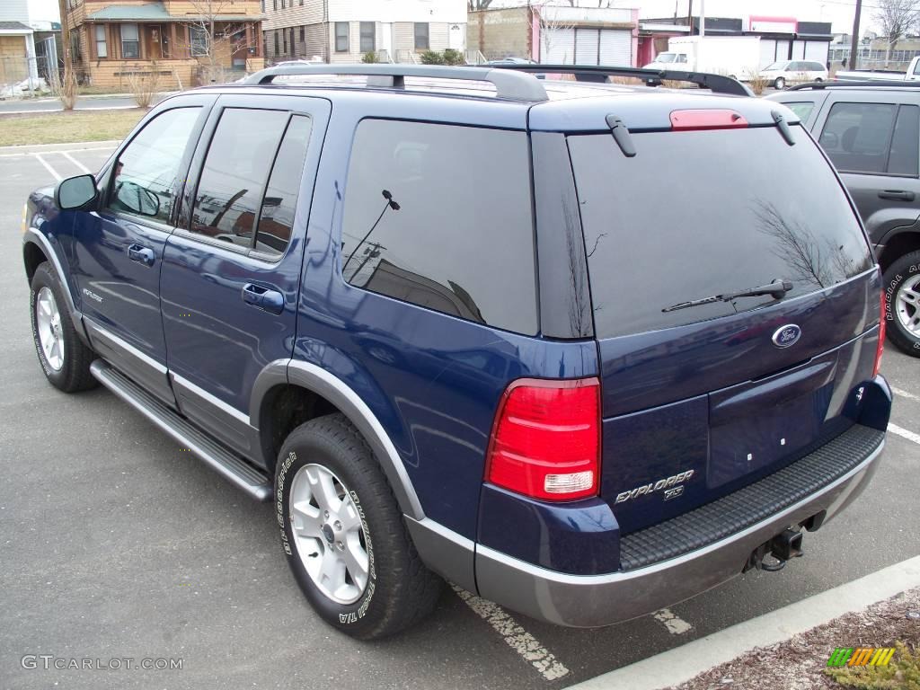 2004 Explorer XLT 4x4 - Dark Blue Pearl Metallic / Graphite photo #6