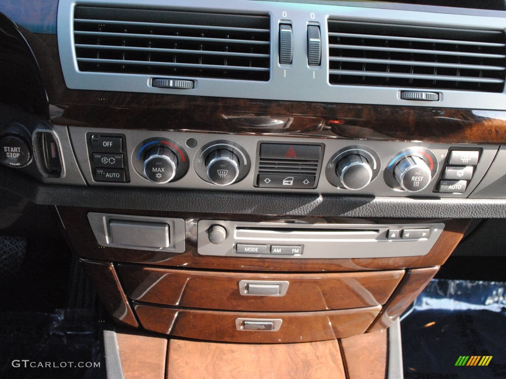 2006 7 Series 750i Sedan - Jet Black / Black/Black photo #22