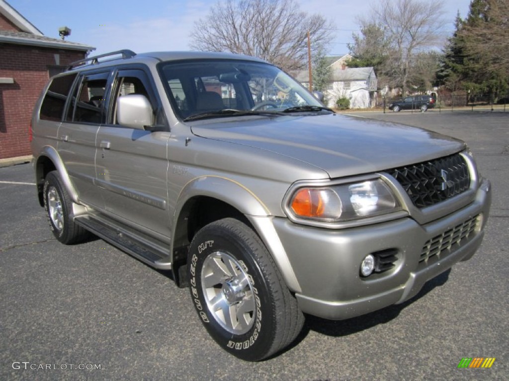 2003 Mitsubishi Montero Sport Limited 4x4 Exterior Photos