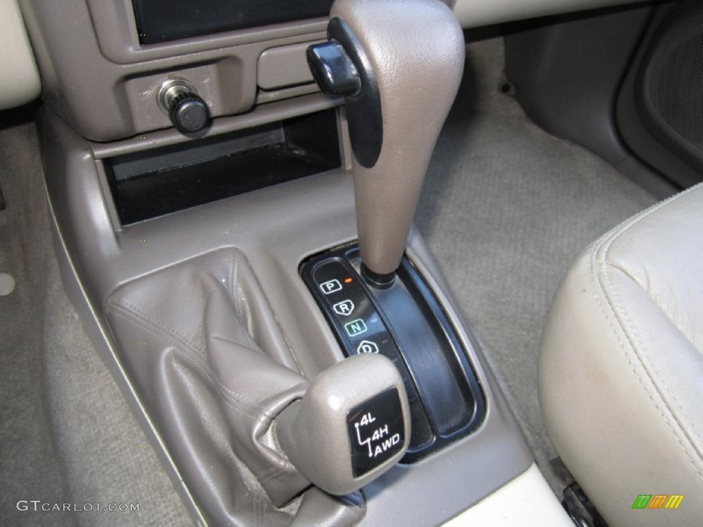 2003 Mitsubishi Montero Sport Limited 4x4 Transmission Photos