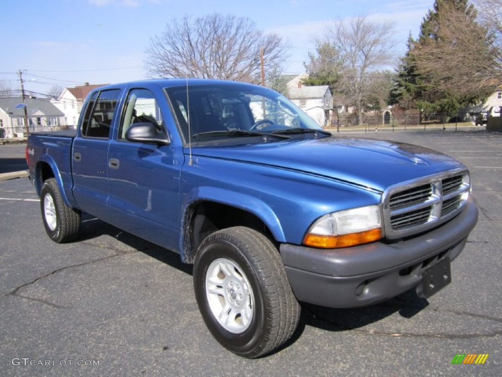 2004 Dakota SXT Quad Cab 4x4 - Atlantic Blue Pearl / Dark Slate Gray photo #12