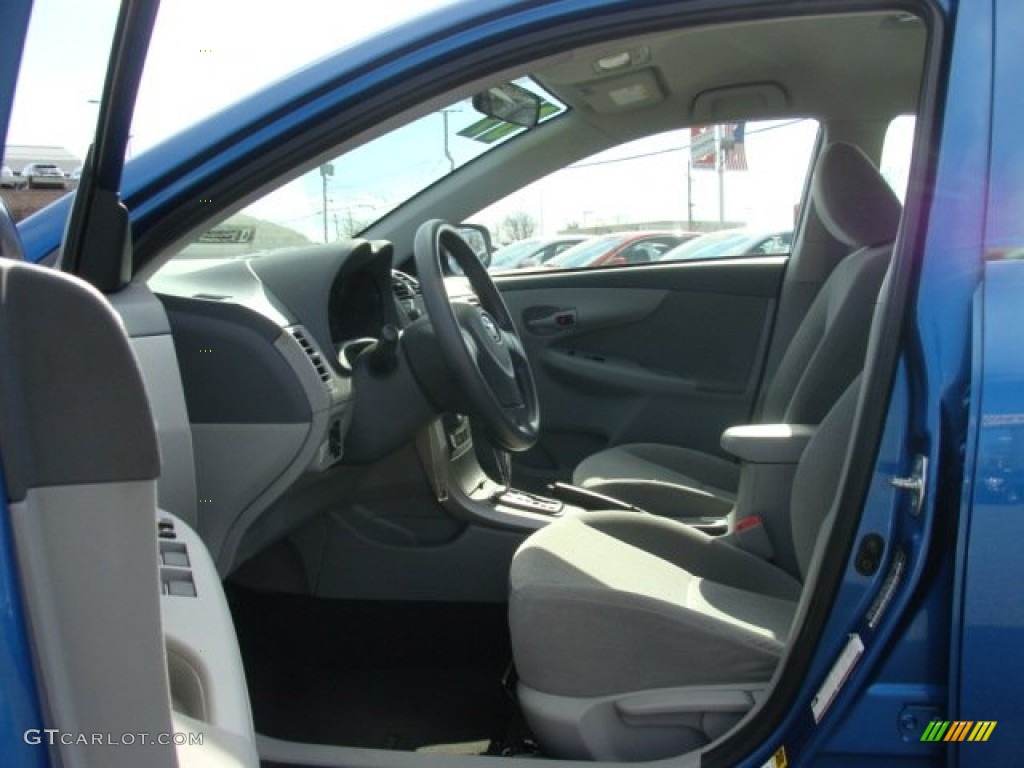 2009 Corolla LE - Blue Streak Metallic / Ash photo #7