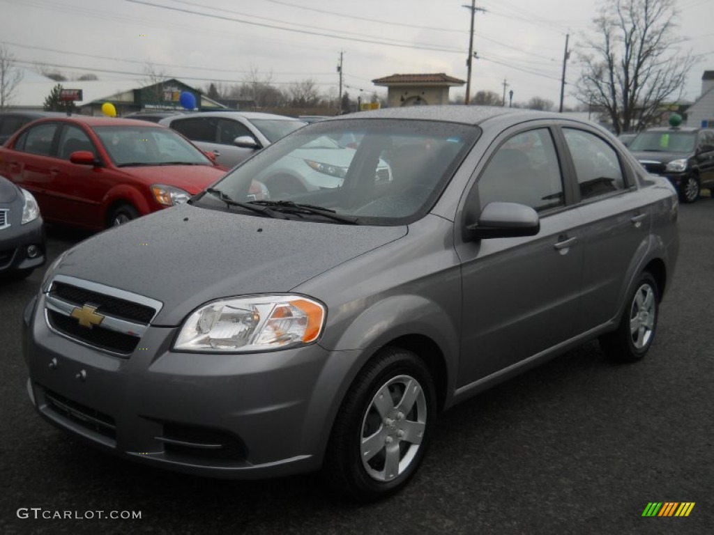 2010 Aveo LT Sedan - Medium Gray / Charcoal photo #1