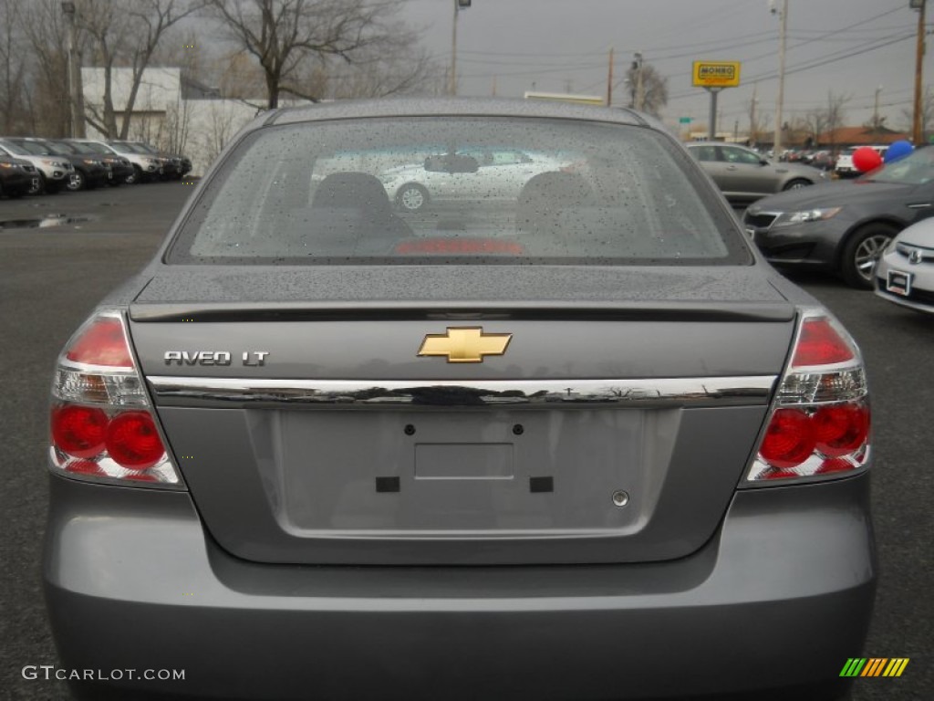 2010 Aveo LT Sedan - Medium Gray / Charcoal photo #12