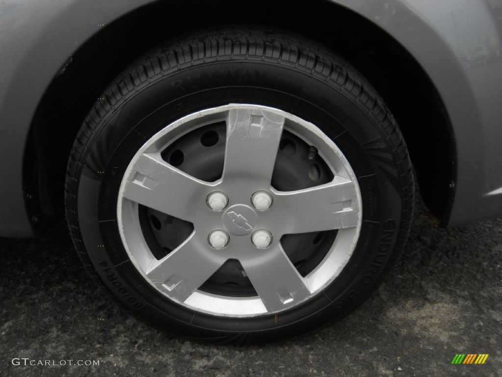 2010 Aveo LT Sedan - Medium Gray / Charcoal photo #15