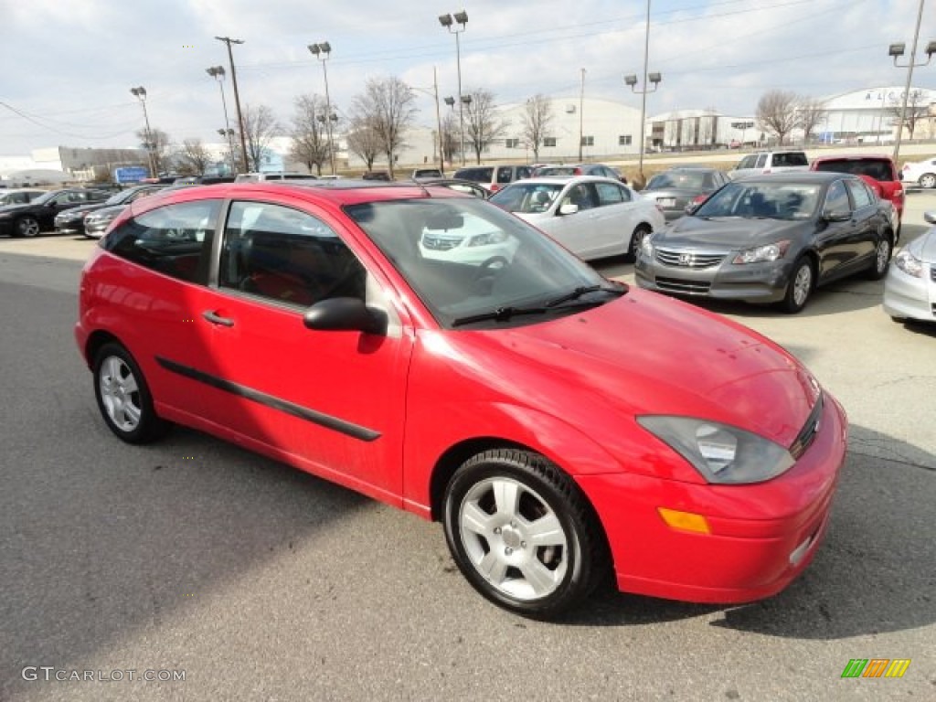 2003 Focus ZX3 Coupe - Infra-Red / Black/Red photo #7