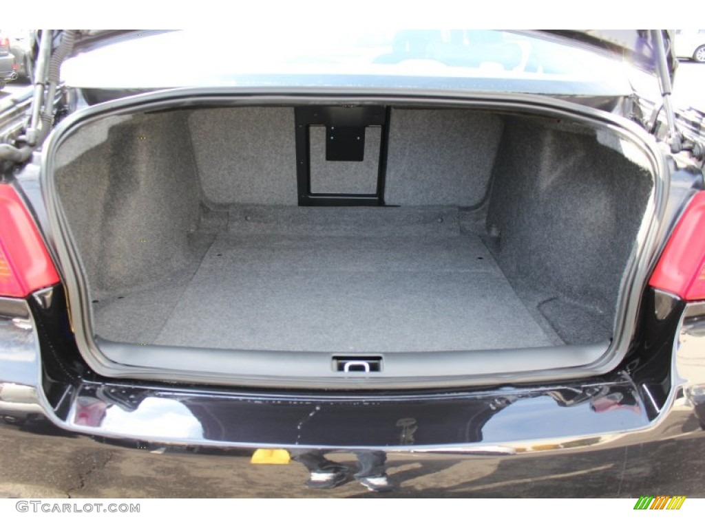 2009 Saab 9-5 Aero Sedan Trunk Photos