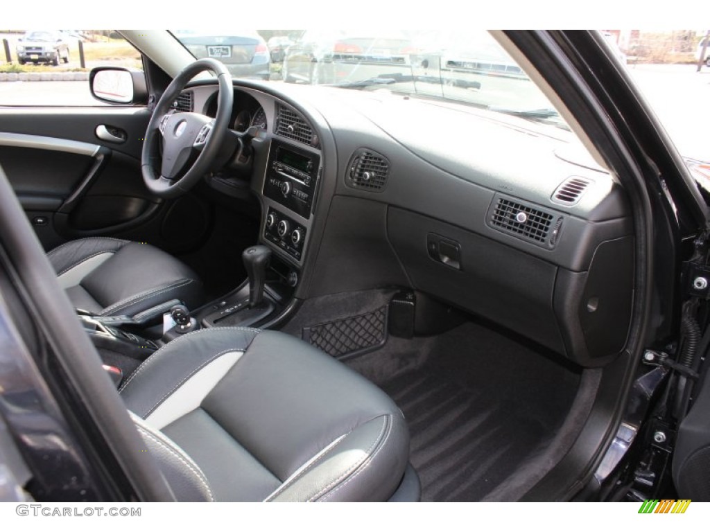 2009 Saab 9-5 Aero Sedan Dashboard Photos