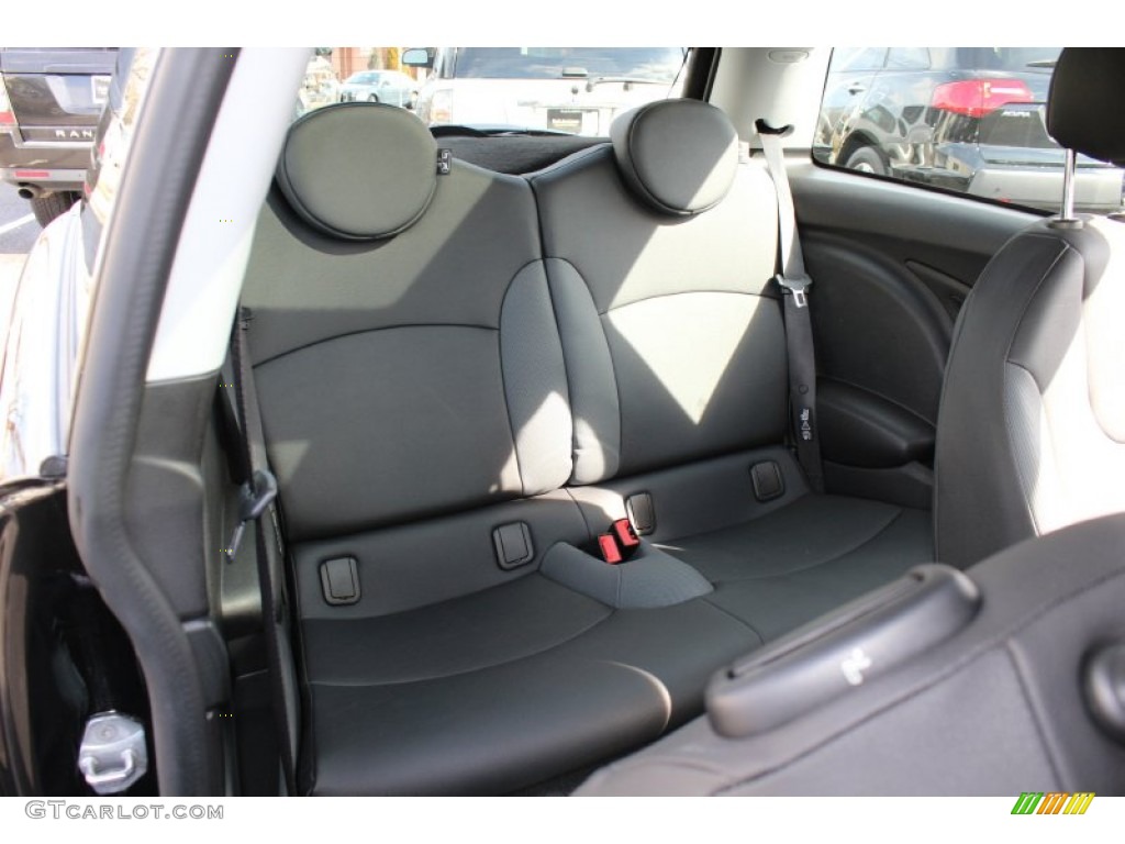2010 Mini Cooper Hardtop Rear Seat Photo #61181890
