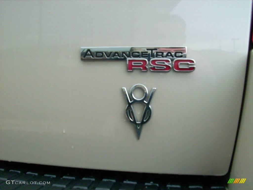 2005 Explorer Limited 4x4 - Ivory Parchment Tri Coat / Medium Parchment photo #10