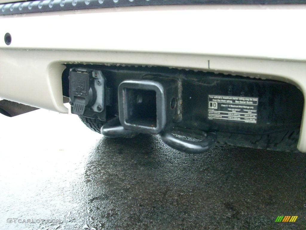 2005 Explorer Limited 4x4 - Ivory Parchment Tri Coat / Medium Parchment photo #11