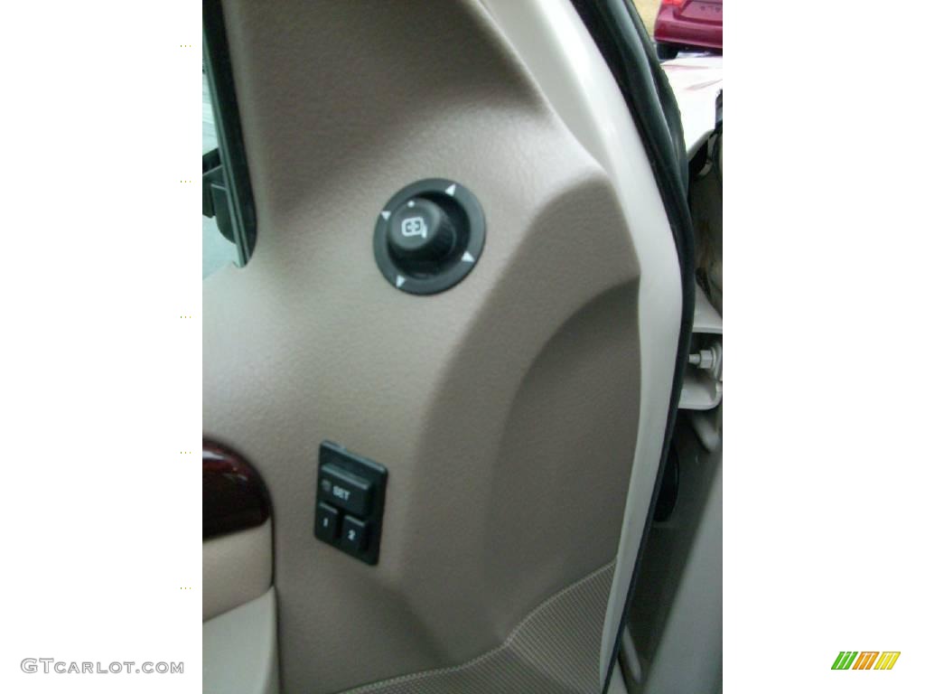 2005 Explorer Limited 4x4 - Ivory Parchment Tri Coat / Medium Parchment photo #17