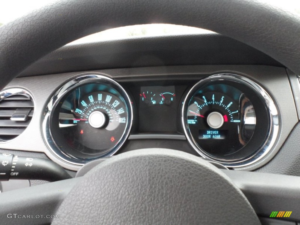 2012 Ford Mustang GT Coupe Gauges Photo #61184545
