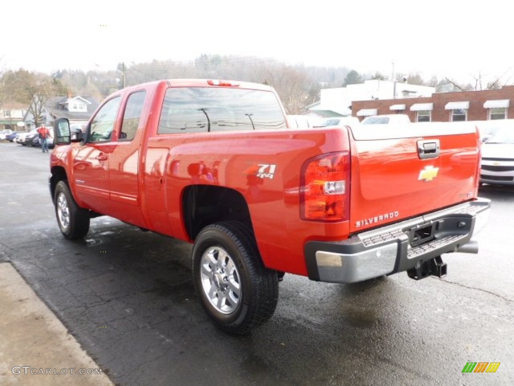 2012 Silverado 2500HD LT Extended Cab 4x4 - Victory Red / Dark Cashmere/Light Cashmere photo #4