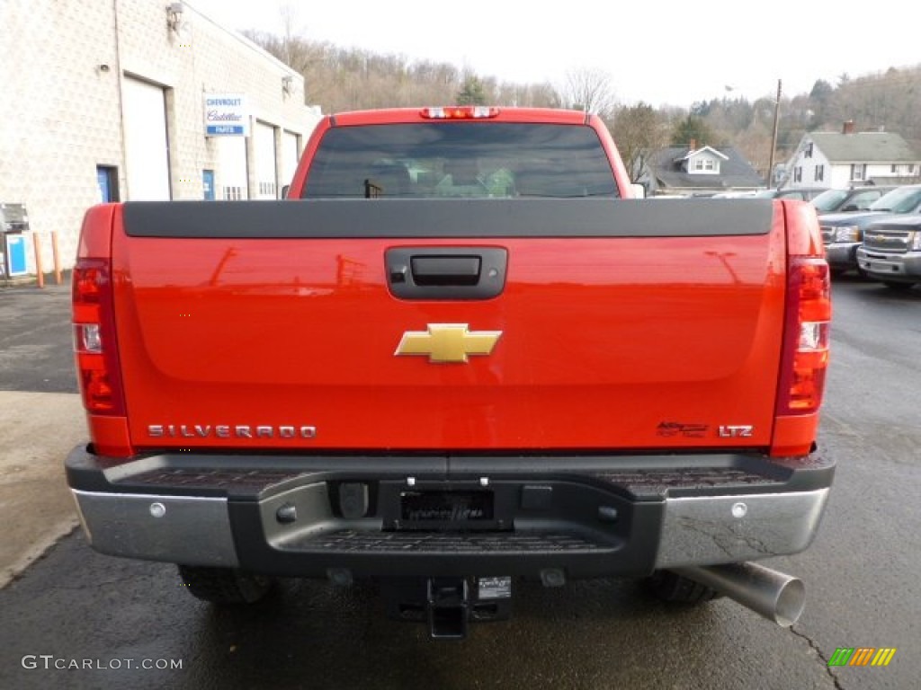 2012 Silverado 2500HD LT Extended Cab 4x4 - Victory Red / Dark Cashmere/Light Cashmere photo #5