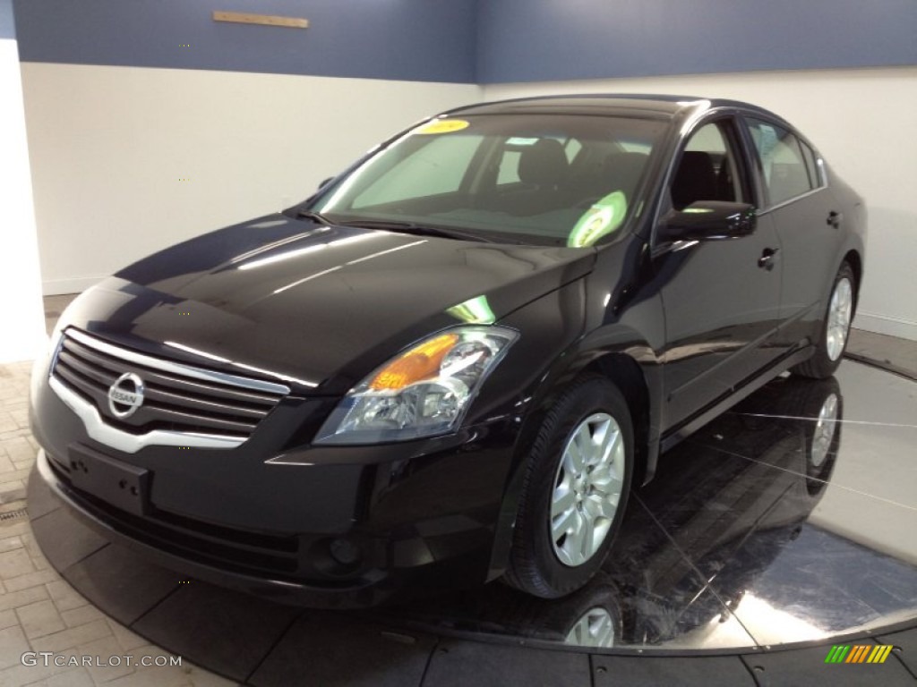 Super Black Nissan Altima