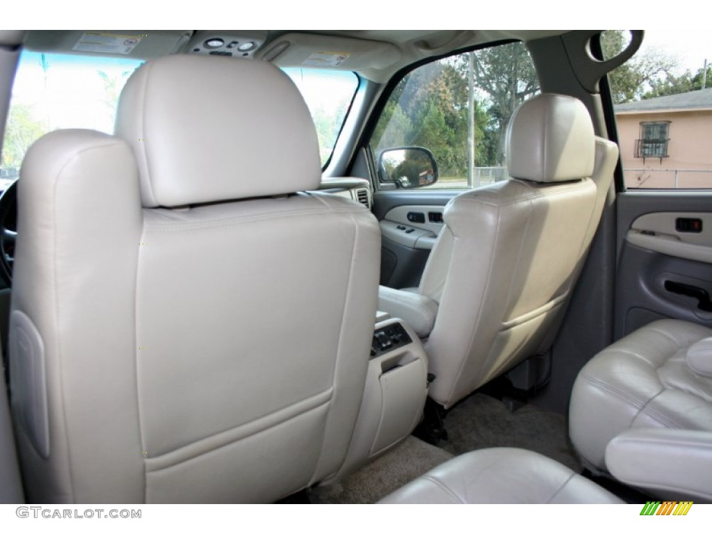 2002 Suburban 2500 LT 4x4 - Onyx Black / Medium Gray/Neutral photo #45