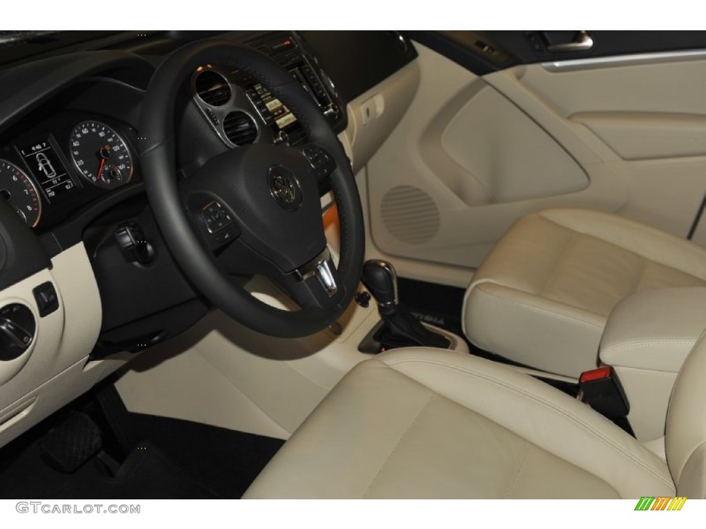 2012 Tiguan SEL - Deep Black Metallic / Beige photo #9