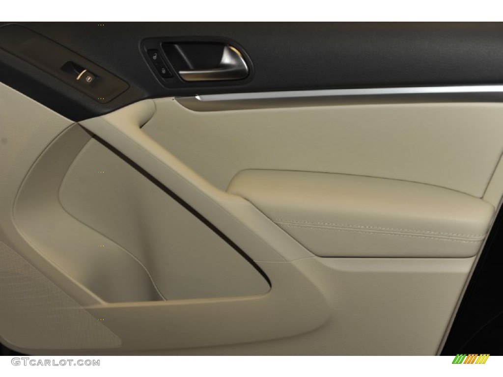 2012 Tiguan SEL - Deep Black Metallic / Beige photo #31