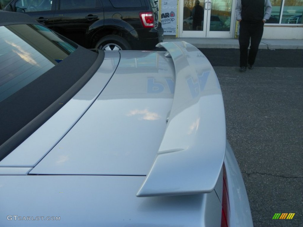 2006 Mustang GT Premium Convertible - Satin Silver Metallic / Red/Dark Charcoal photo #8