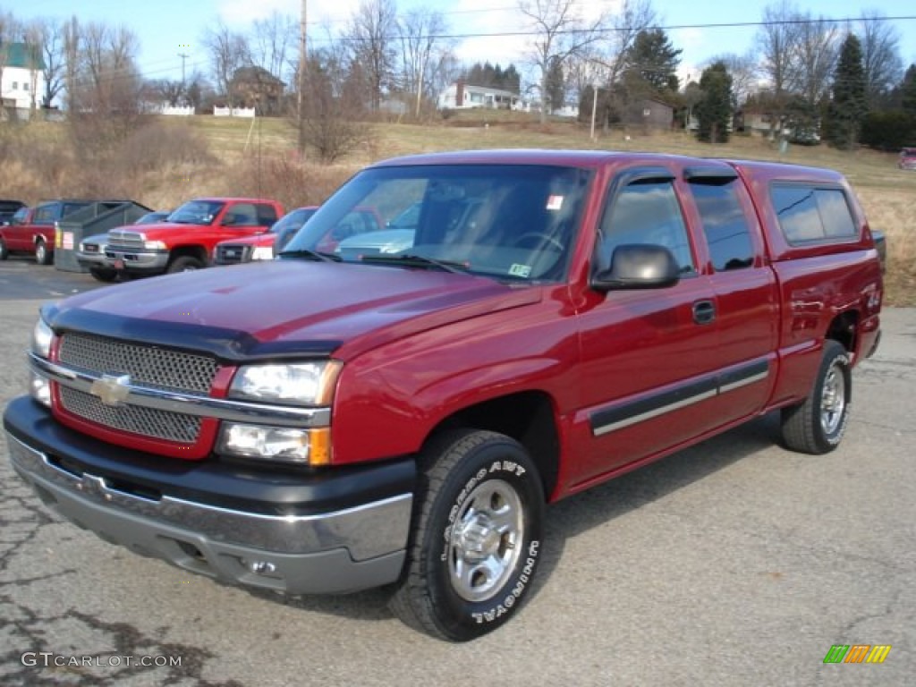 2004 Silverado 1500 LT Extended Cab 4x4 - Sport Red Metallic / Dark Charcoal photo #1