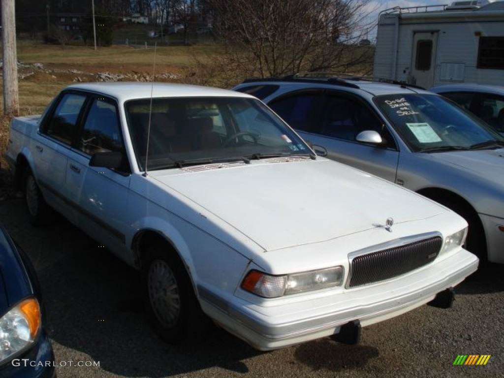 1994 Century Special Sedan - Bright White / Red photo #3