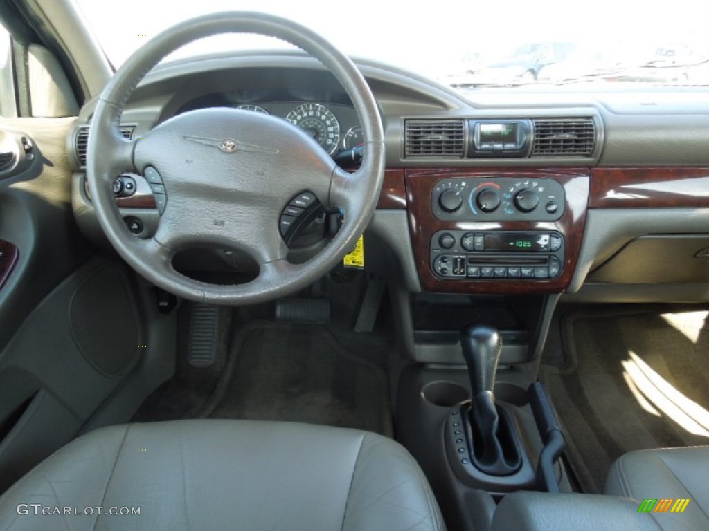 2001 Sebring LXi Sedan - Black / Dark Slate Gray photo #16