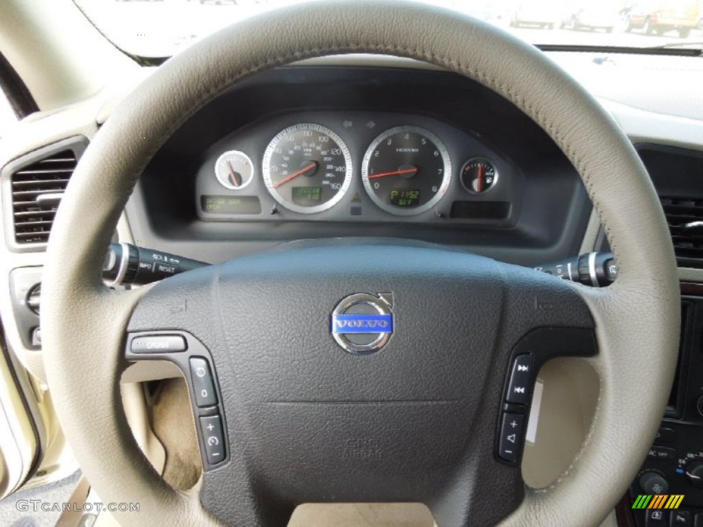 2007 XC70 AWD Cross Country - Willow Green Metallic / Taupe photo #14